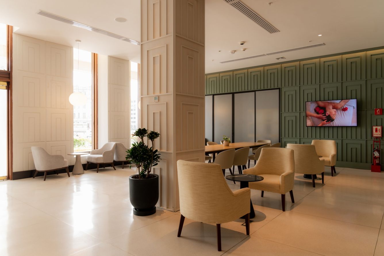 si-limsi--lobby-we-work-22157_Classic-Hor